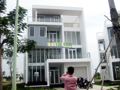 rem cua tu dong, rem tu dong, rem vai chong nang, giay dan tuong. rem cua so
